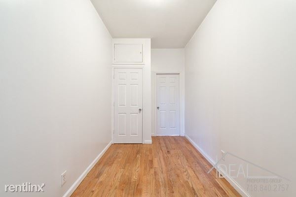 Building Photo - 303 Prospect Pl