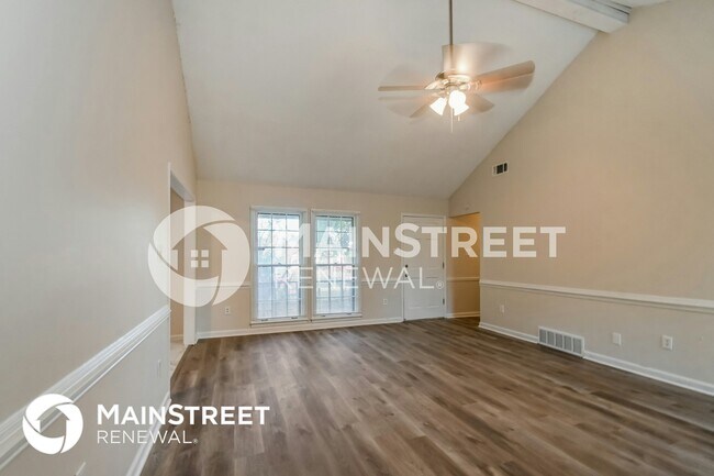 Building Photo - 6835 Sauterne Cove