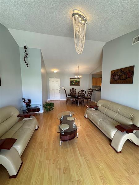 Primary Photo - 5681 Riverside Dr