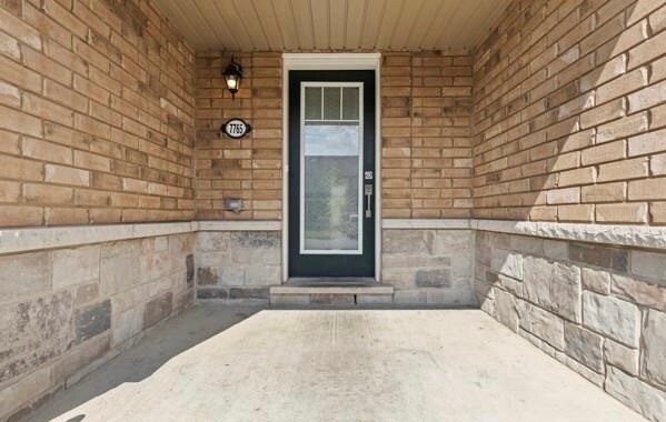 Building Photo - 7765 Redbud Ln