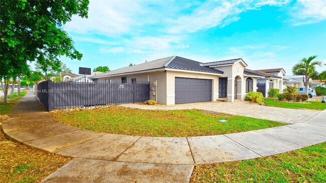 Building Photo - 3796 SW 148th Ct