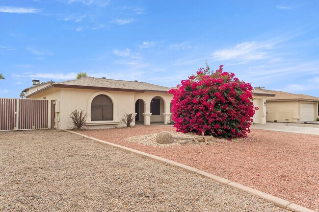 Foto del edificio - 7309 W Canterbury Dr