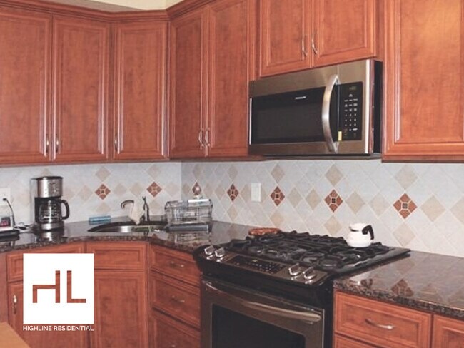 Building Photo - Eliot Avenue | Fresh Pond Road | 3/1