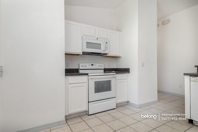 Foto del edificio - 923 Sandy Ridge Dr