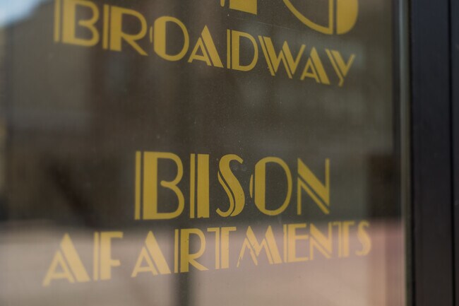 Foto del edificio - 413 Broadway N