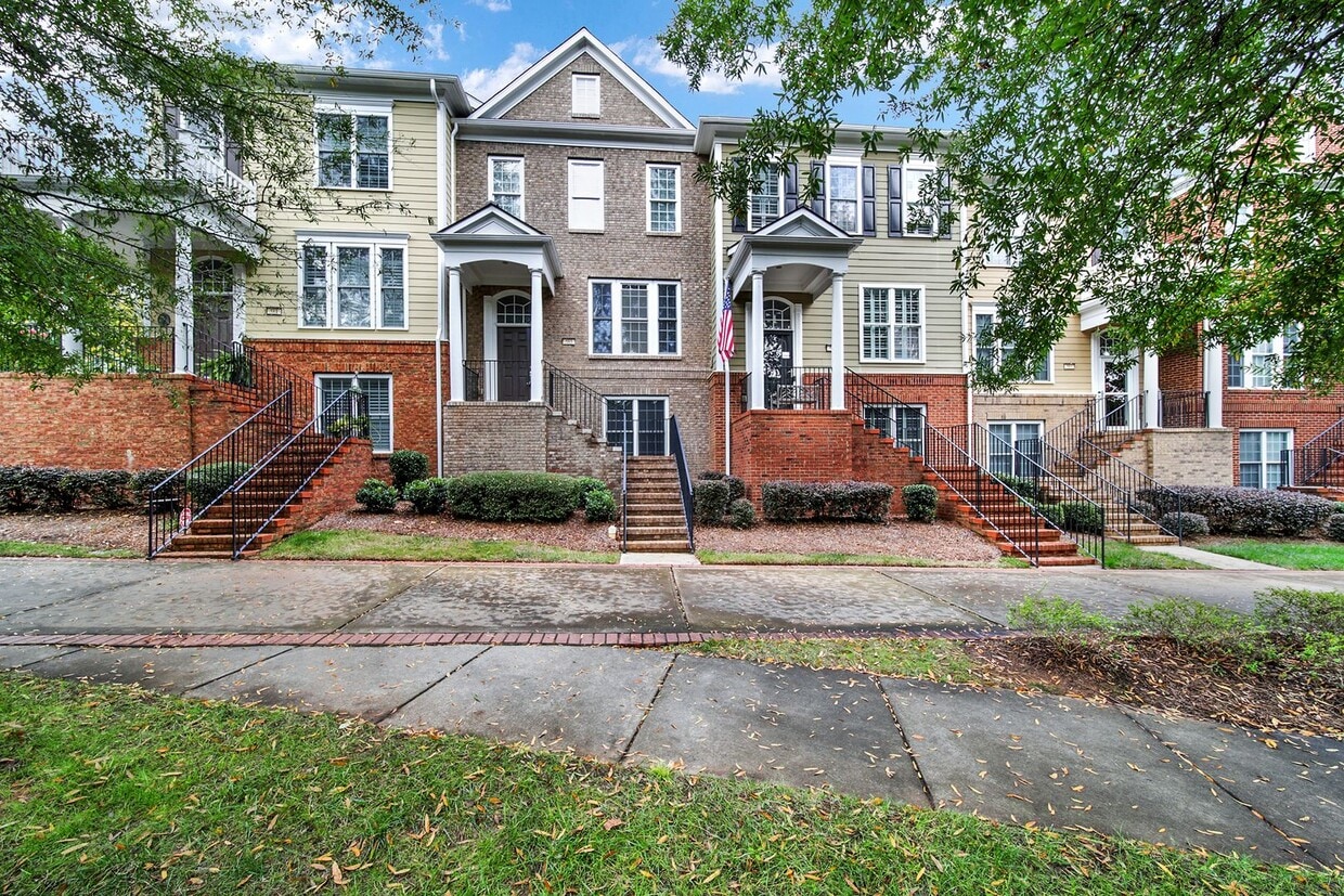 583 6th Baxter Crossing, Fort Mill, SC 29708 House Rental in Fort