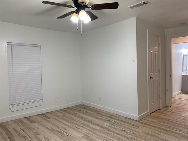 Foto del edificio - 1046 W Collins St