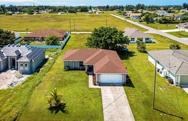 Foto del edificio - 204 SW 14th Ave