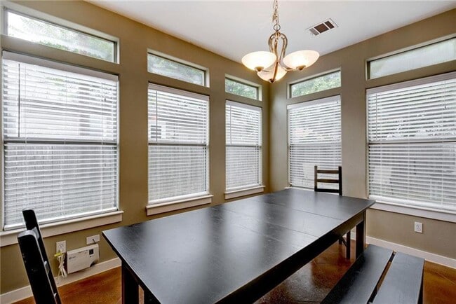 Foto del edificio - 4500 Avenue C