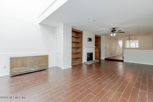 Foto del edificio - 3216 Oak St