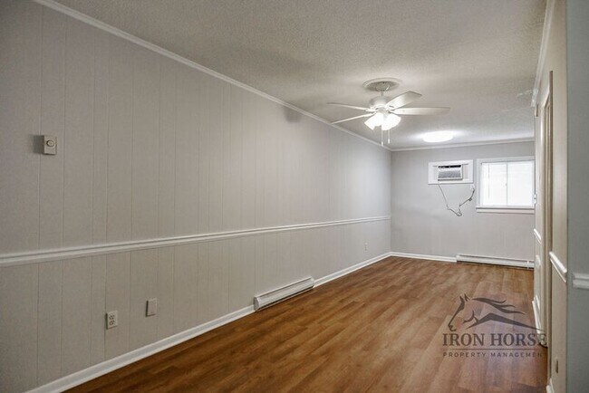 Foto del edificio - 550 Macon Hwy