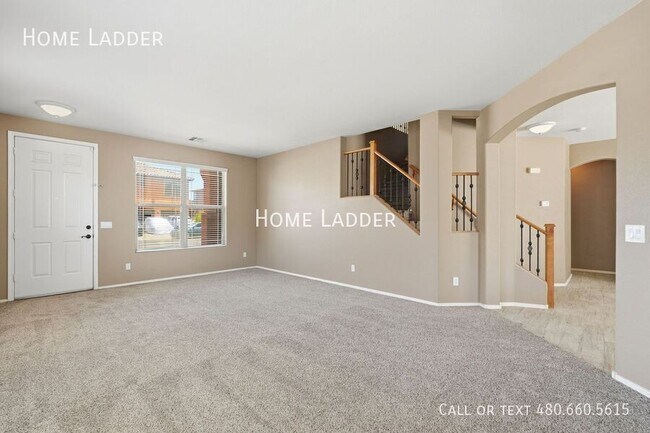 Foto del edificio - 45575 W Keller Dr
