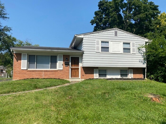 Primary Photo - 2827 Winsford Ct