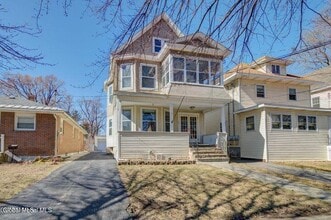 Building Photo - 56 Ten Eyck Ave