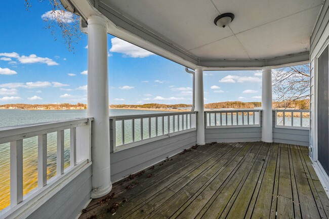 Photo - 372 Northwest Dr Townhome