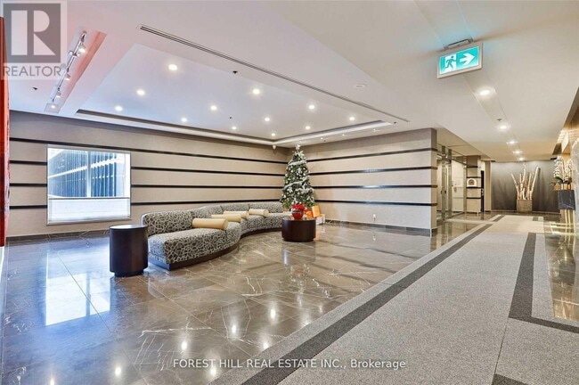 Building Photo - 8 Park Rd