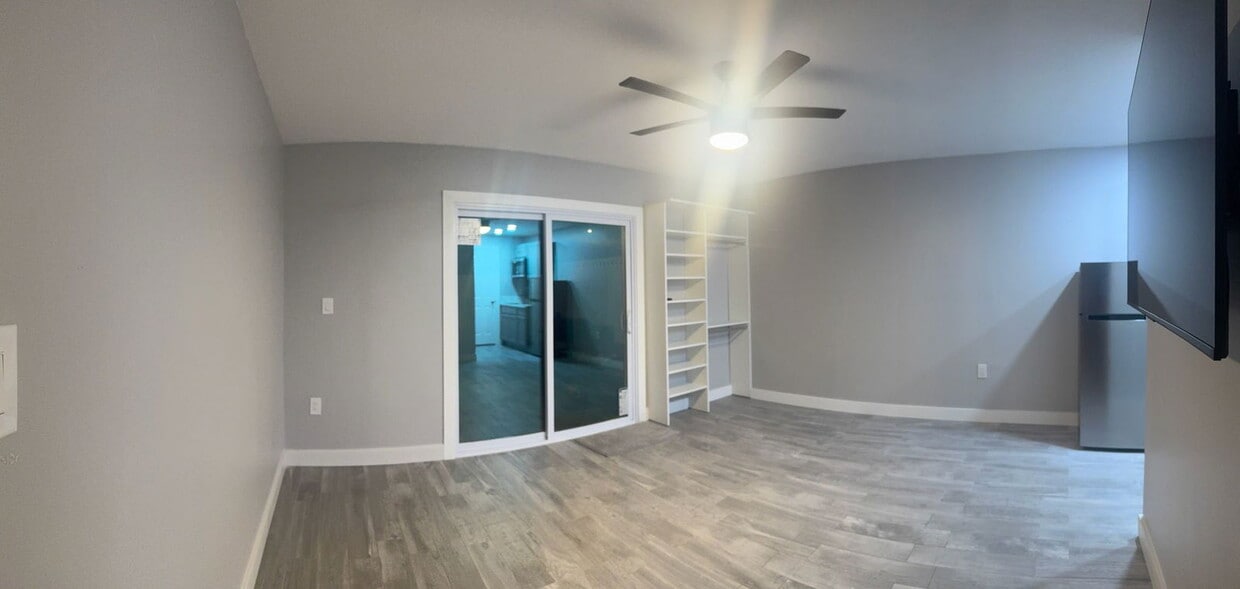 Primary Photo - South Miami Avenue, Miami, FL 33184 - 1 BR...