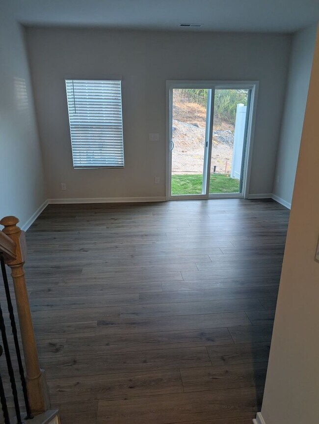 Foto del edificio - 1809 Autumn Mist Dr