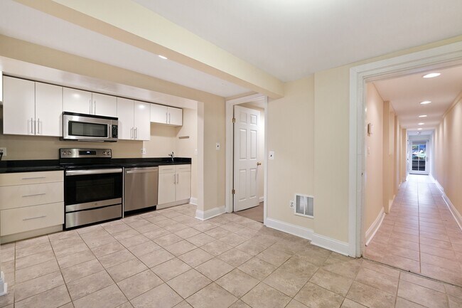 Foto del edificio - 134 12th St NE
