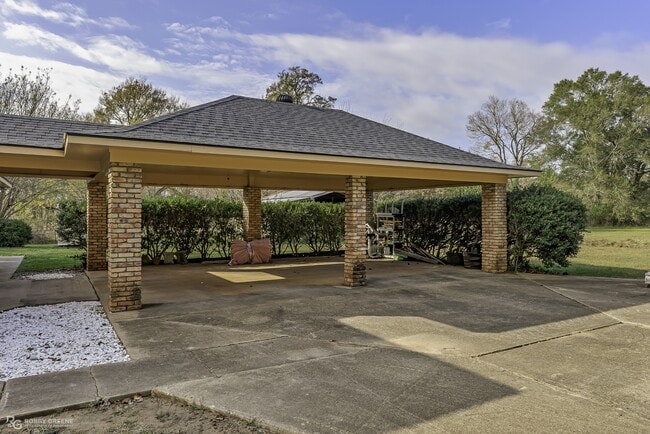 Building Photo - 5425 Modica Lott Rd