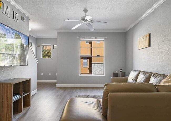 Foto del edificio - 6131 Metrowest Blvd