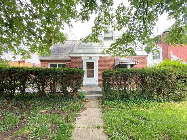 Building Photo - Charming 3BR Home - Move-In Ready!