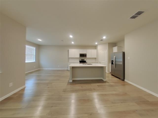 Foto del edificio - 256 Jenkinson Dr
