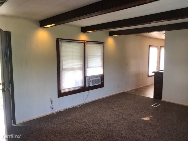 Building Photo - 2 br, 2 bath Mobile Home - 10 Harold Wells Ln