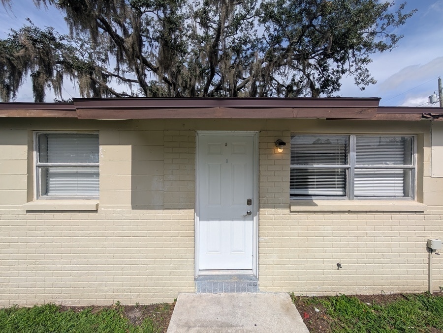 Photo - 9415 Eastfield Rd-B