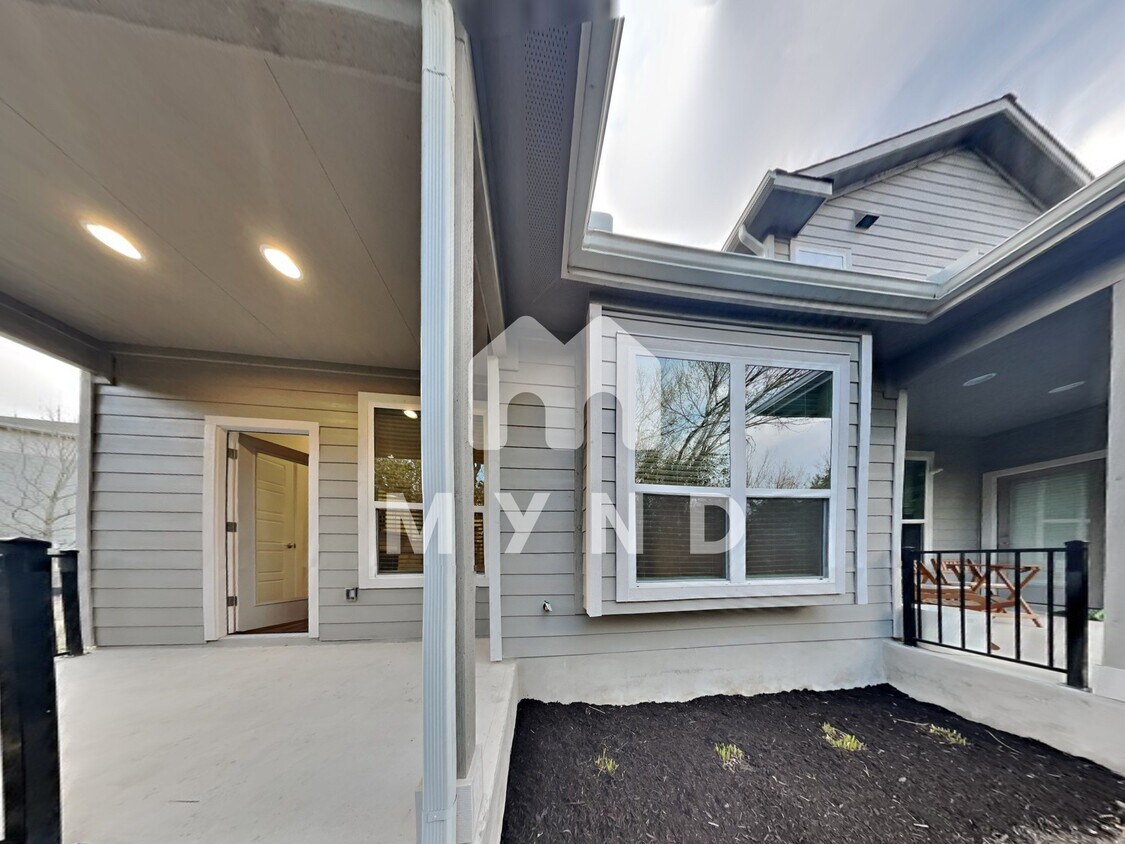 Primary Photo - 1509 Roseburg Dr