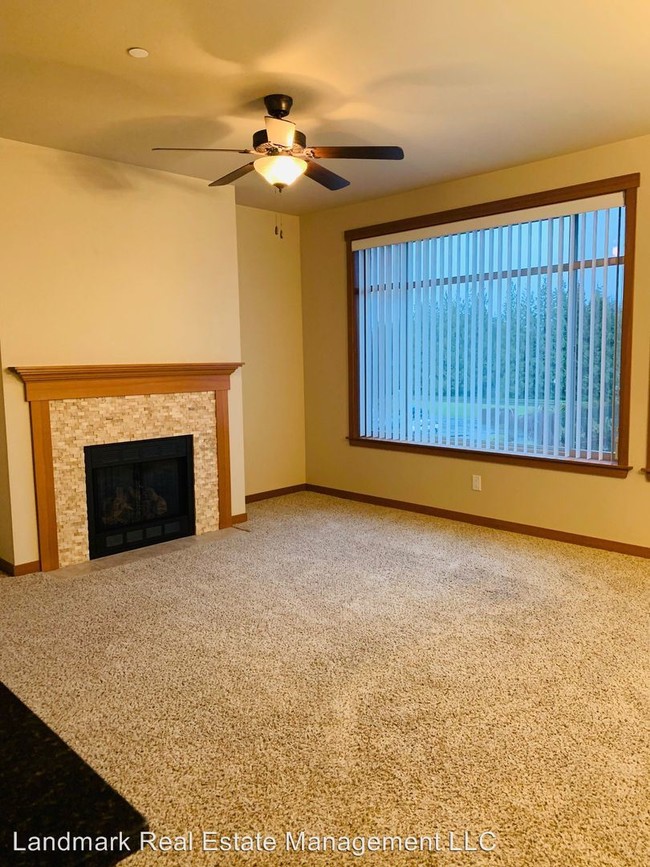 Building Photo - 2 br, 2 bath House - 8780 Depot Road #215