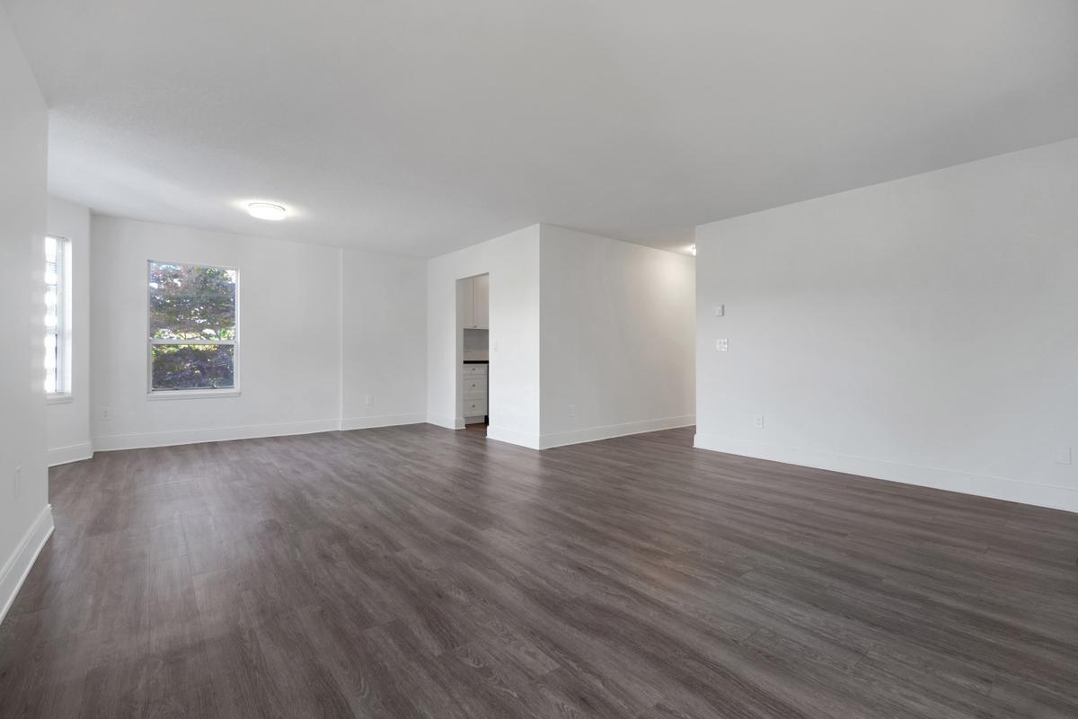 Dufferin Heights Apartments Apartments 1651 Dufferin Cres Nanaimo, BC