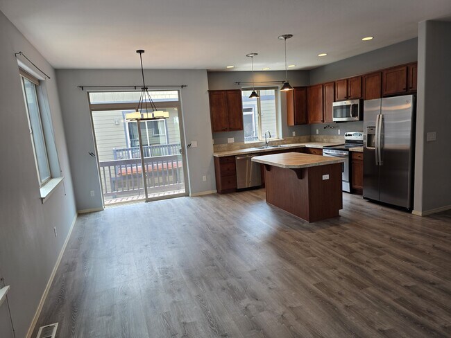 Foto del edificio - 1468 NE Edgefield St