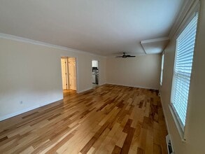 Building Photo - 2940 Rivermont Ave