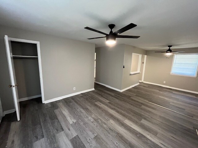 Building Photo - 5541 Dale Dr