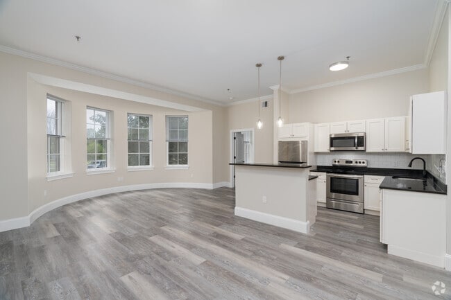 2BR, 2BA - 1,303SF - Living Room - Reservoir Landing Apartments