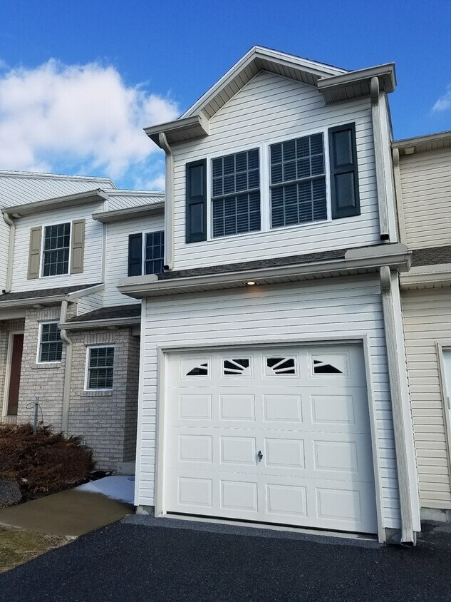 169 Oaklea Rd, Harrisburg, PA 17110 House Rental in Harrisburg, PA