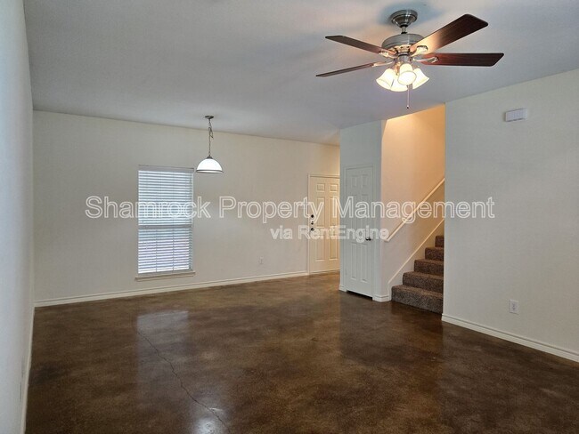 Foto del edificio - 836 Chambers Creek Cir