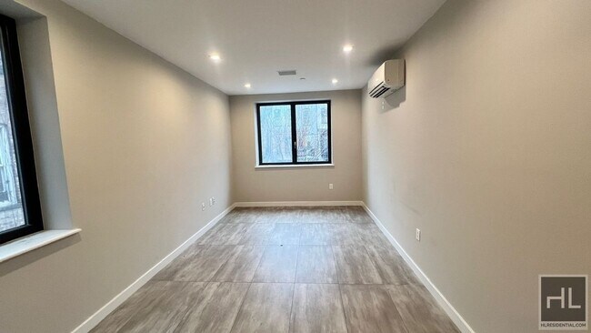 Foto del edificio - BERGEN STREET