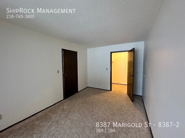 Foto del edificio - 8387 Marigold St