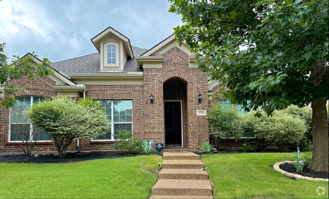 Building Photo - 1734 Boxwood Ln