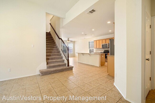 Building Photo - 3 br, 2.5 bath House - 16005 Remington Res...