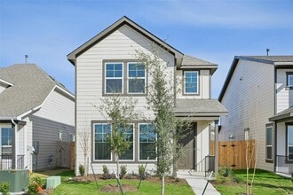 Building Photo - 152 Hartson Dr