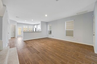 Building Photo - 8018 Grow Ln
