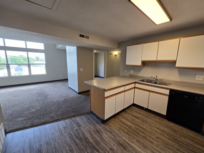 Foto del edificio - 60 Miller Ave SW