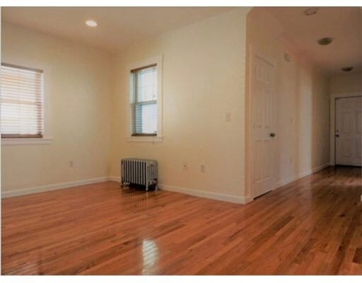 Building Photo - 51 Warner St