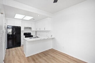 Building Photo - 53 Anil