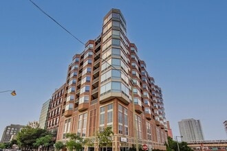 Building Photo - 720 W Randolph St