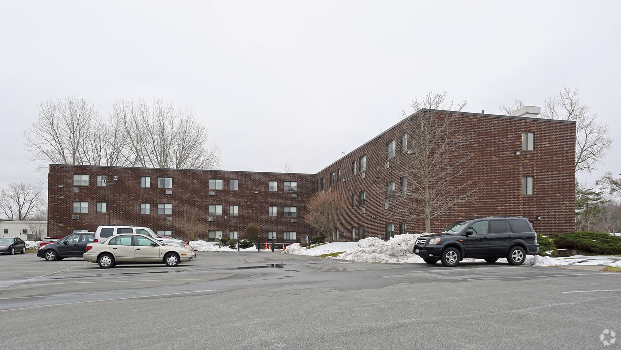 Primary Photo - Holy Wisdom Apartments