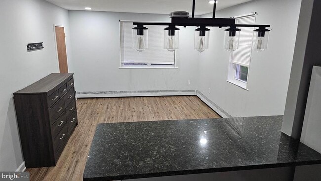 Foto del edificio - 1329 Shelmire Ave